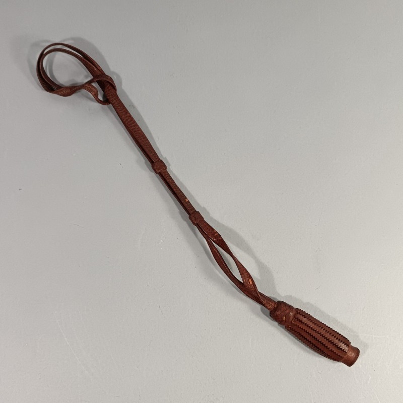 DRAGONNE EN CUIR MARRON POUR SABRE FRANCAIS OFFICIER MODELE 1822 1845 1882 OFFICIER CAVALERIE INFANTERIE LONGUEUR 50 cm